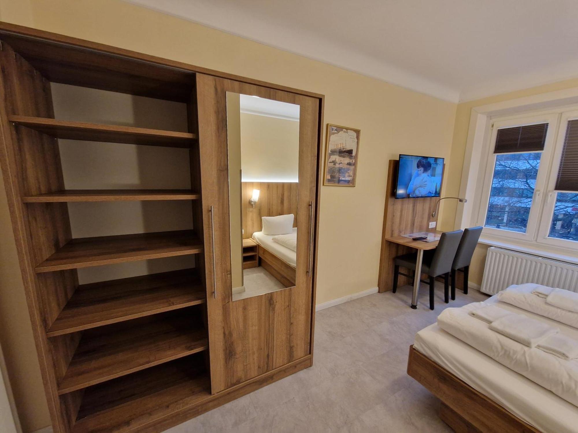 Guest house Wikinger Hof 3*